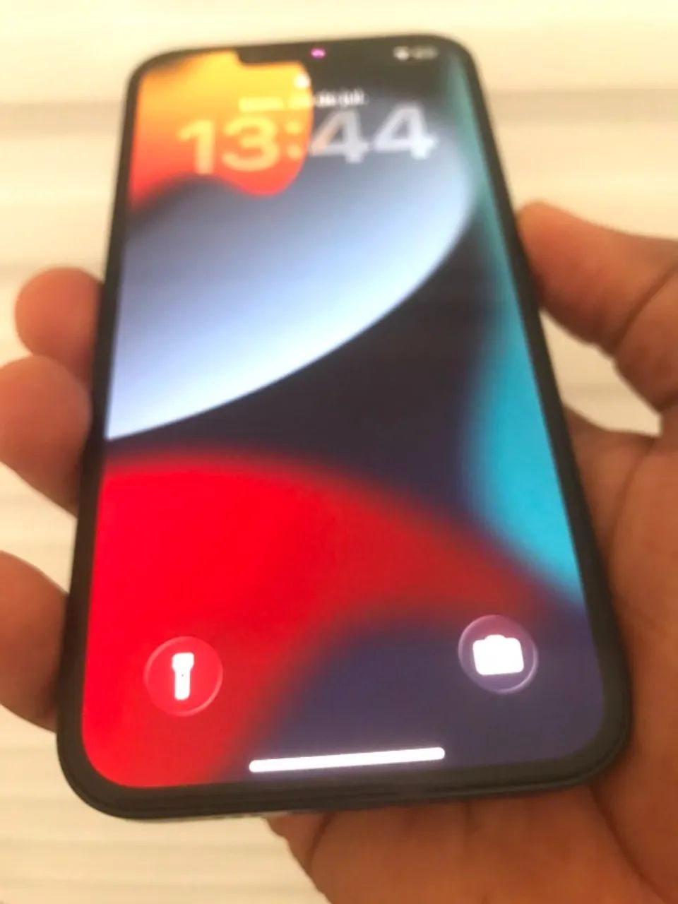 iPhone 13 128GB Impecável + Gimbal Estabilizador 3 Eixos - Foto 2