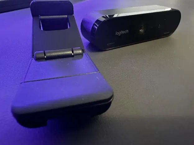 Câmera Web Logitech Brio 4k 90fps - Foto 4