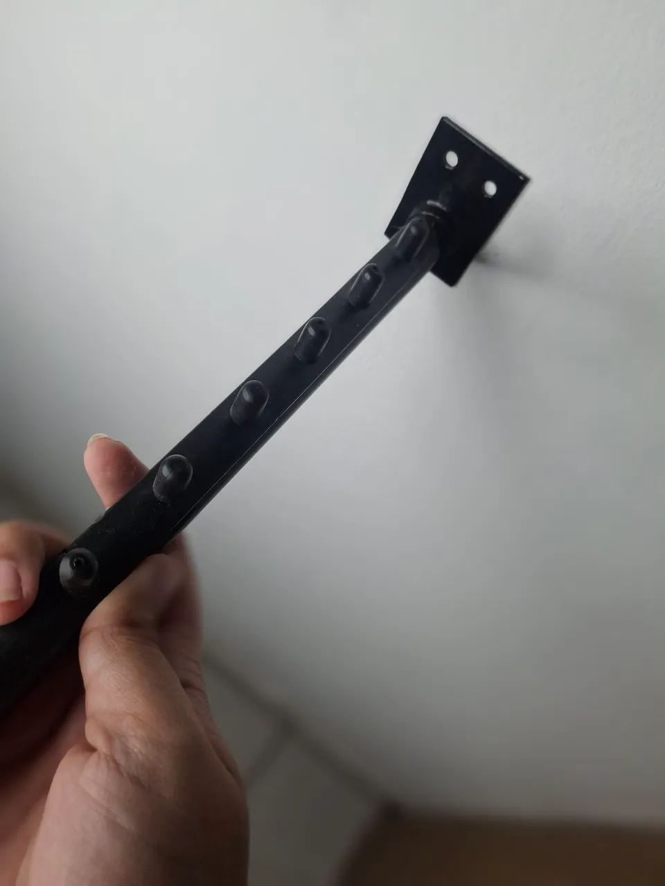 Combo - Carrinho Auxiliar, Cabeça de Boneca e Separador de Mechas de parede