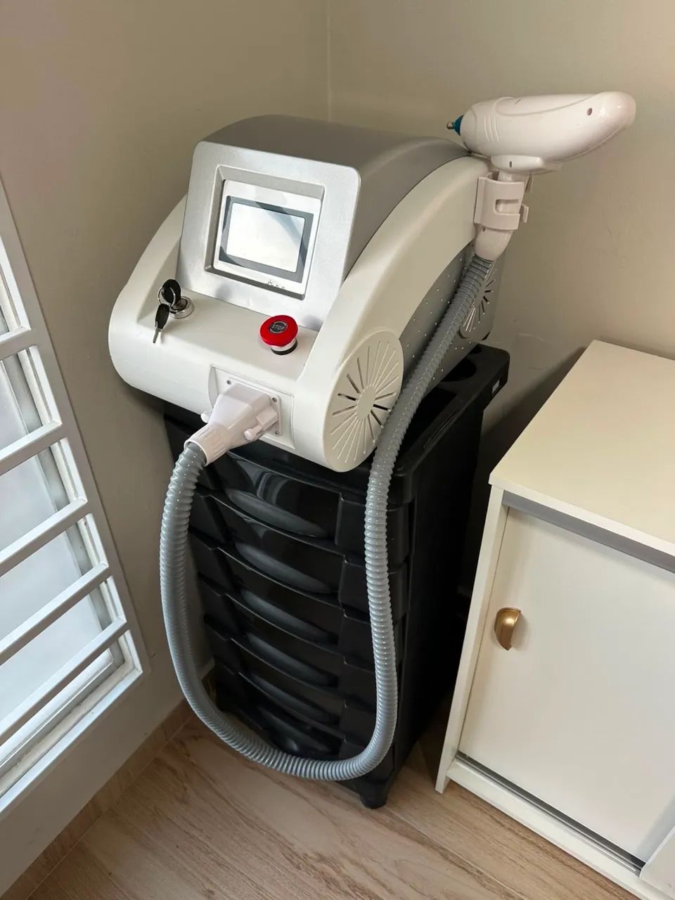 Laser ND Yag - laser remoção tatoo e pigmentação - Foto 4