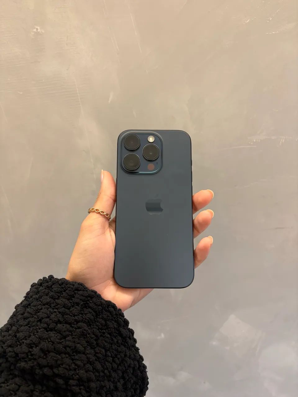 iPhone 15 Pro 128GB  - Foto 2