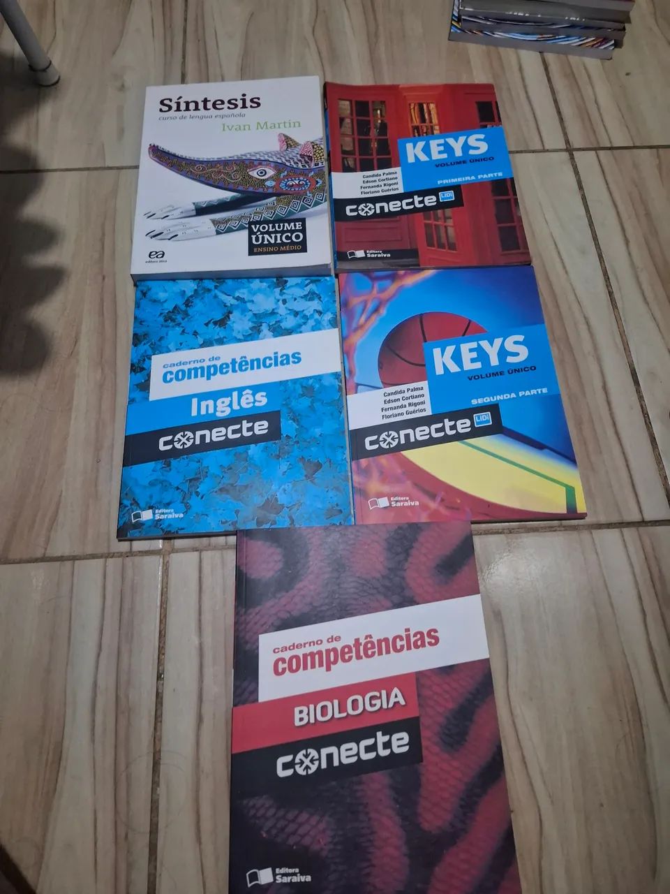 Livros diversas matérias 15 reais cada! - Foto 4