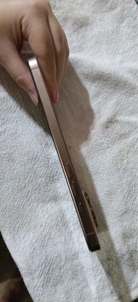 iPhone 16 Pro Max  - Foto 5