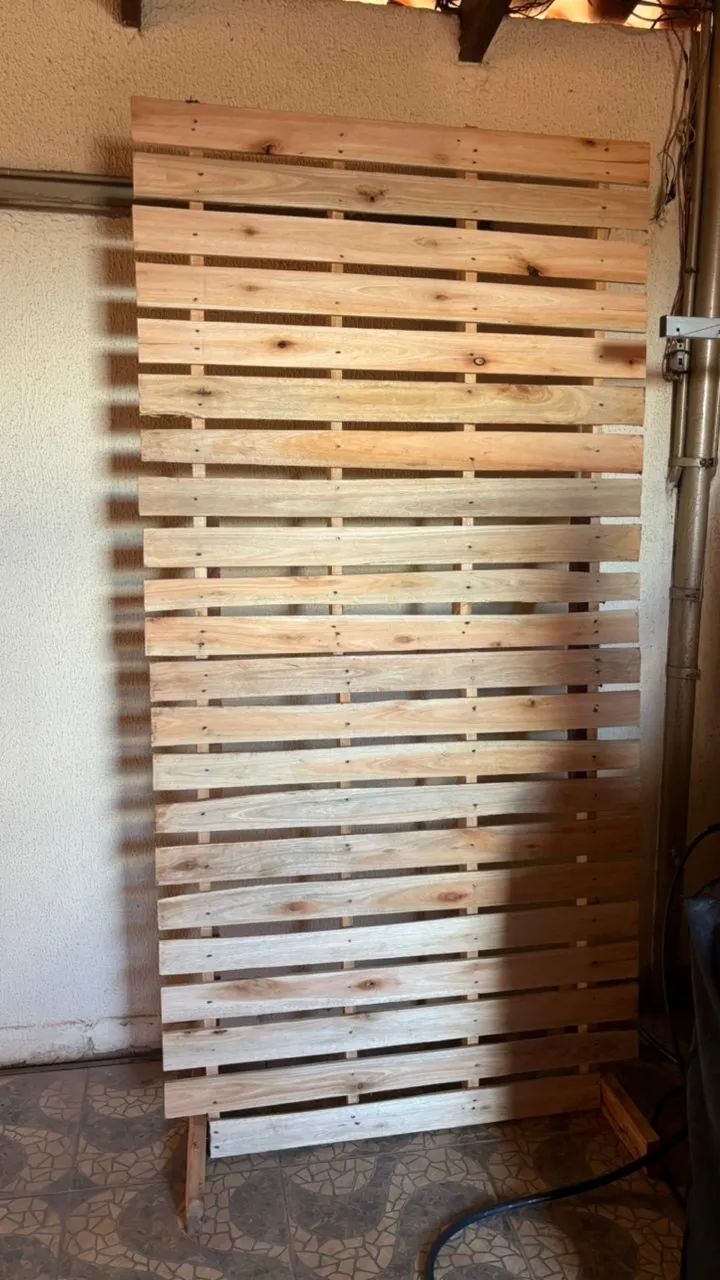 Painel rústico de paletes - Foto 2