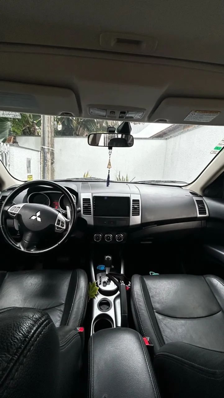 Mitsubishi Outlander 2.0 16V 160CV AUT. 2013
