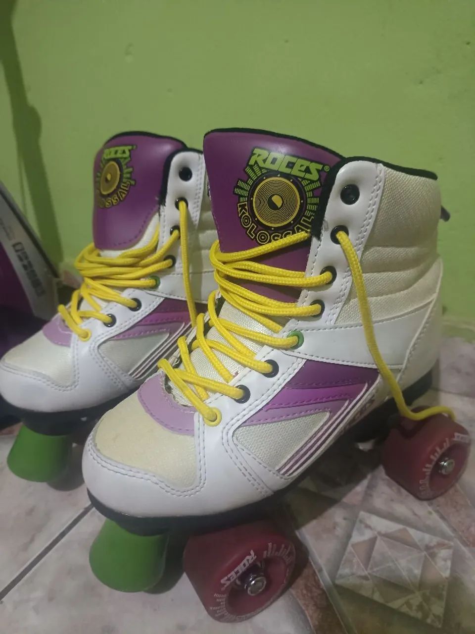 Patins Roces Kolossal - tamanho 35