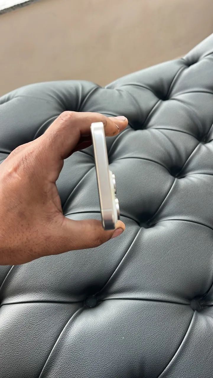 IPHONE 15 PRO MAX  - Foto 3