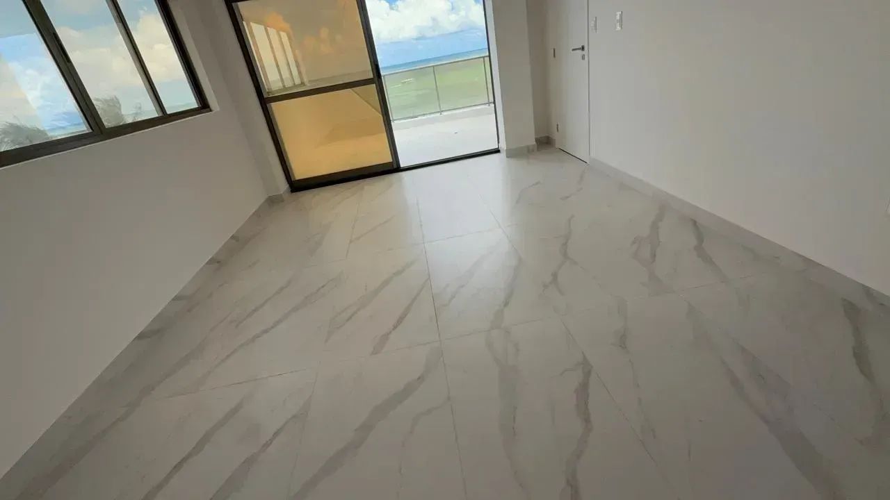 Imóvel para venda possui 126 metros quadrados com 3 quartos em Intermares - Cabedelo - PB - Foto 2