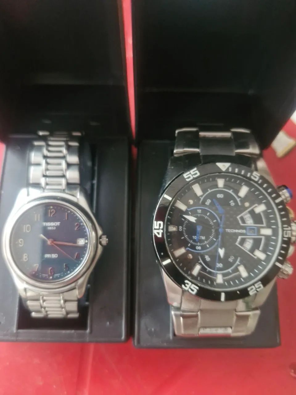 Vendo relógios valor a combinar 