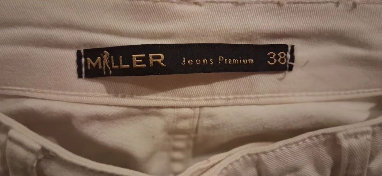 Calça jeans branca confortável  - Foto 5