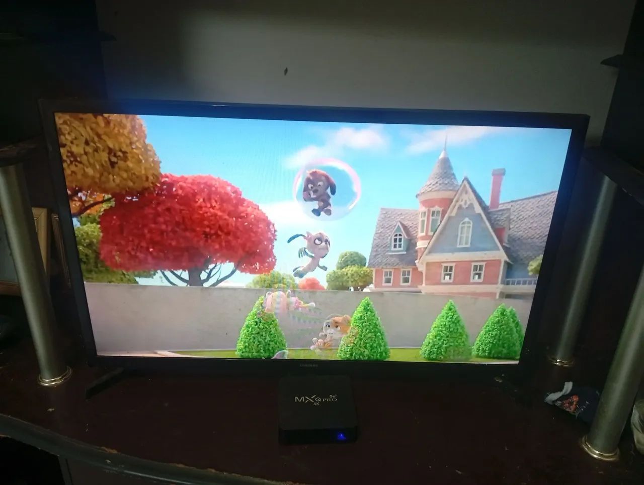 Smartv Samsung 32 polegadas entrada av 2 HDMI Full HD  - Foto 2