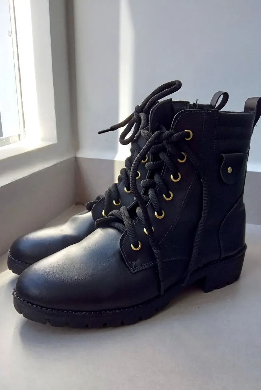 Bota Coturno Feminino Seminova 39/40  - Foto 2