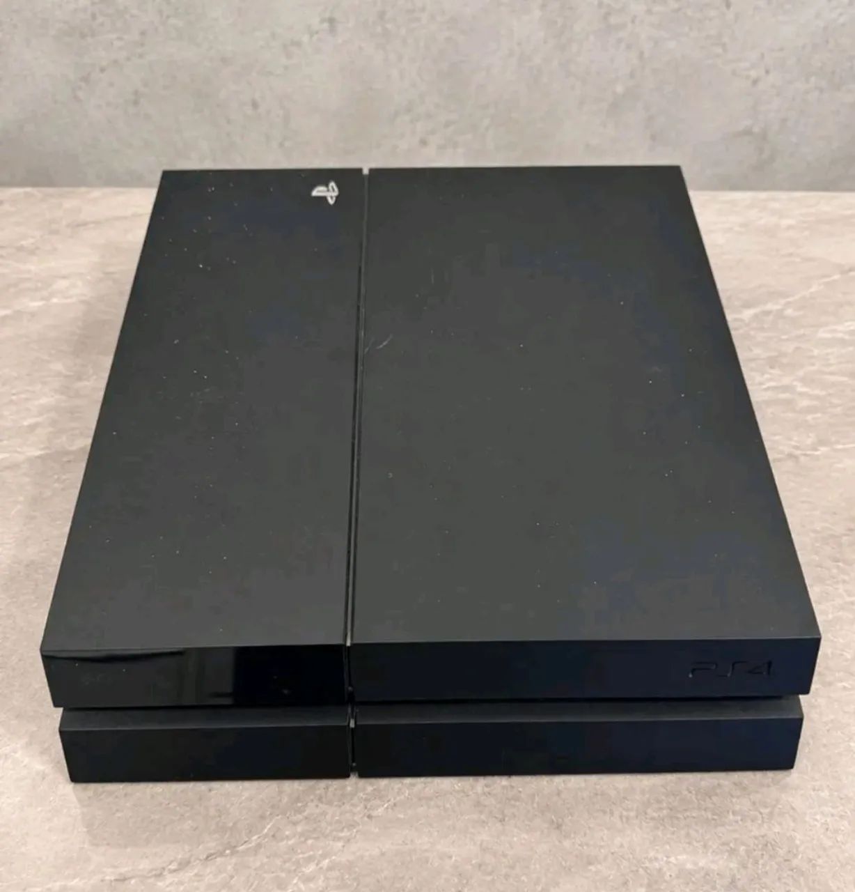 Ps4 fat com 500 gb, 2 controles e FIFA  - Foto 2