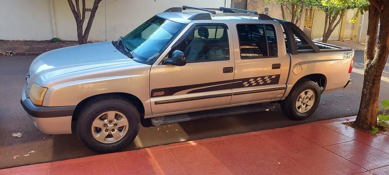 Chevrolet S10 2001