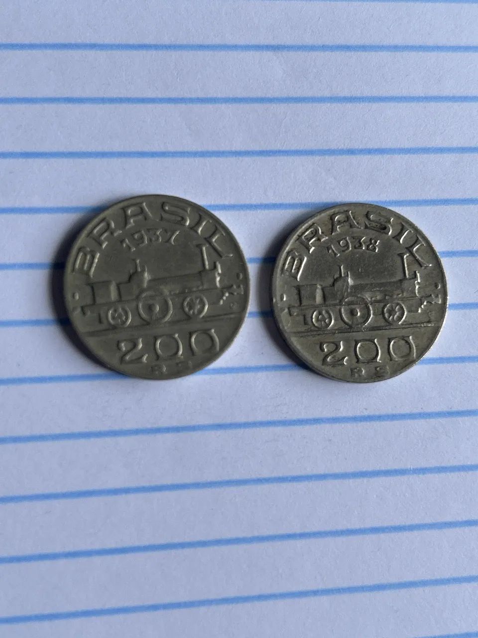 Moedas 200 réis 1937 e 1938