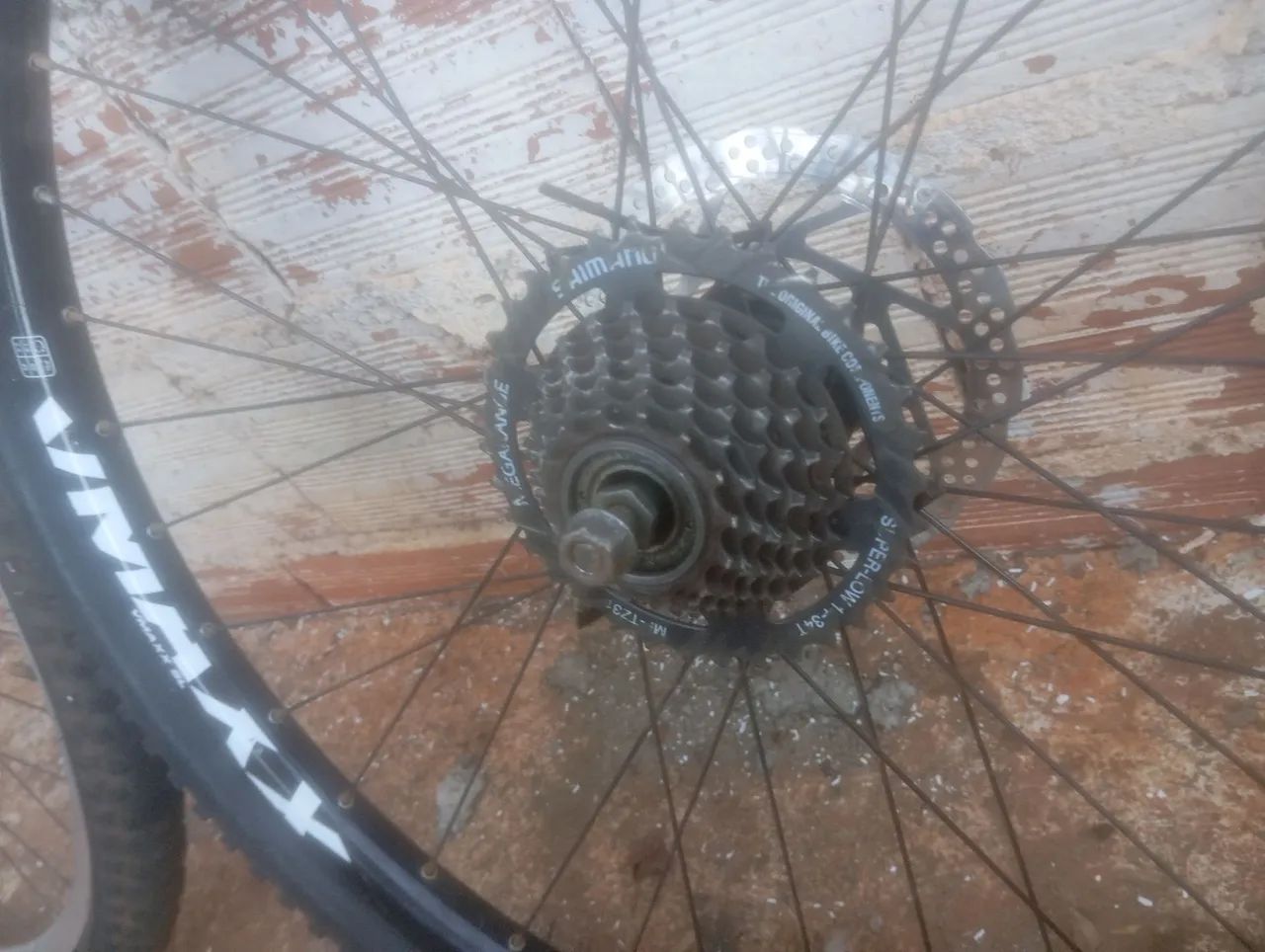 Vendo bicicleta só montar e andar - Foto 3