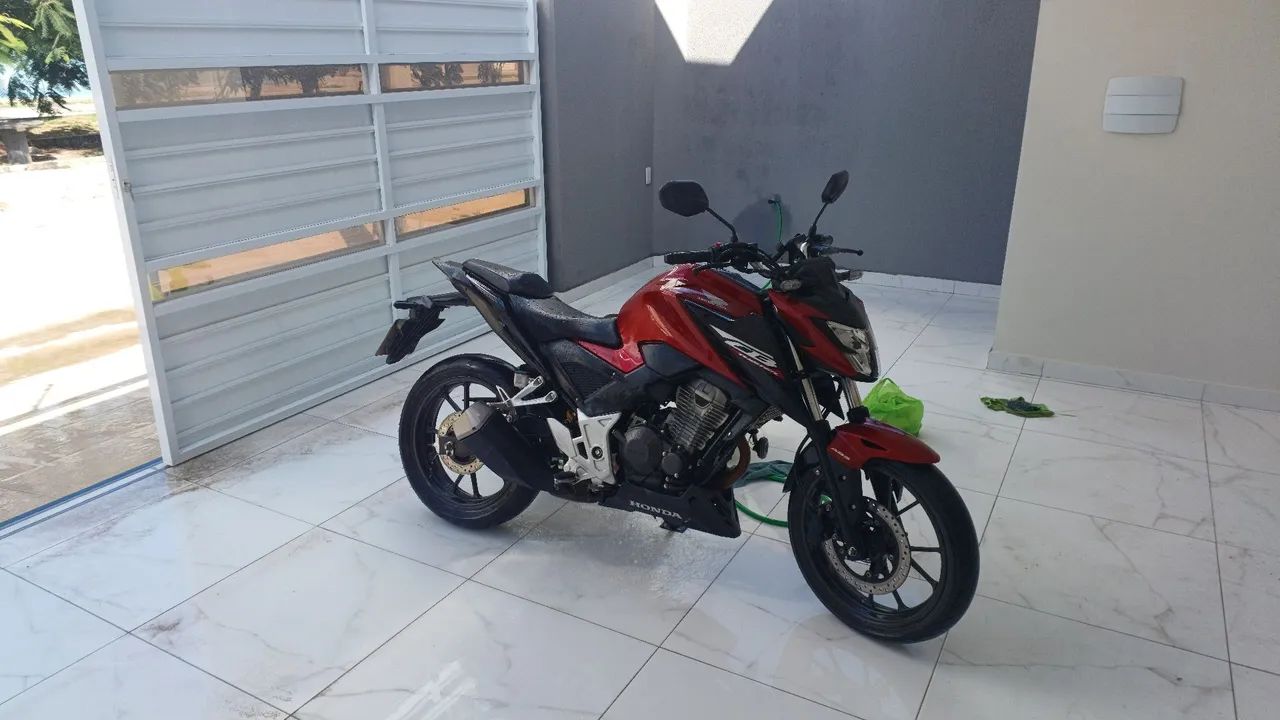 CB twister Ano 2024/25