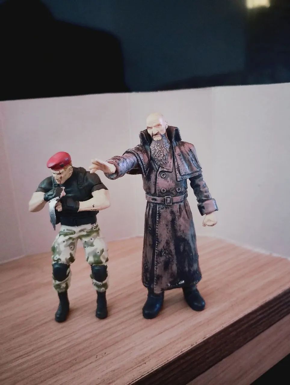 Action Figures Biohazard Bitorez + Krauser oficial Capcom 