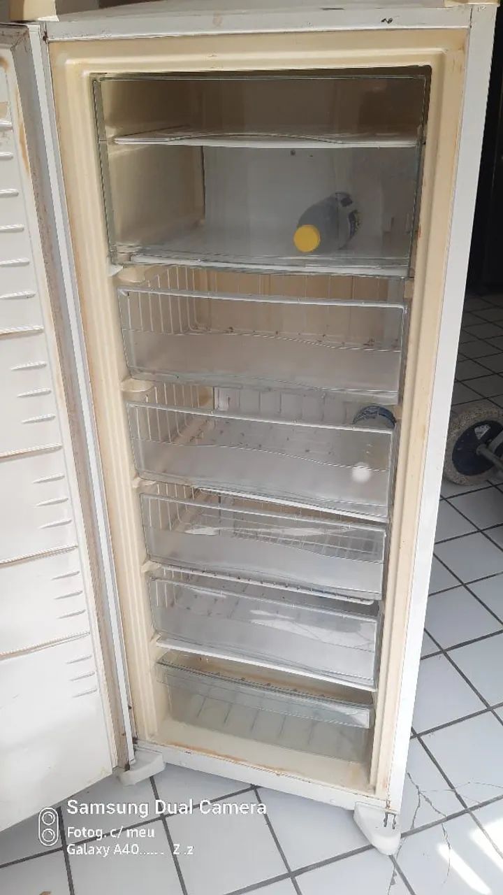 Freezer Vertical Consul (6 Compartimentos) - Perfeito Estado! - Foto 2