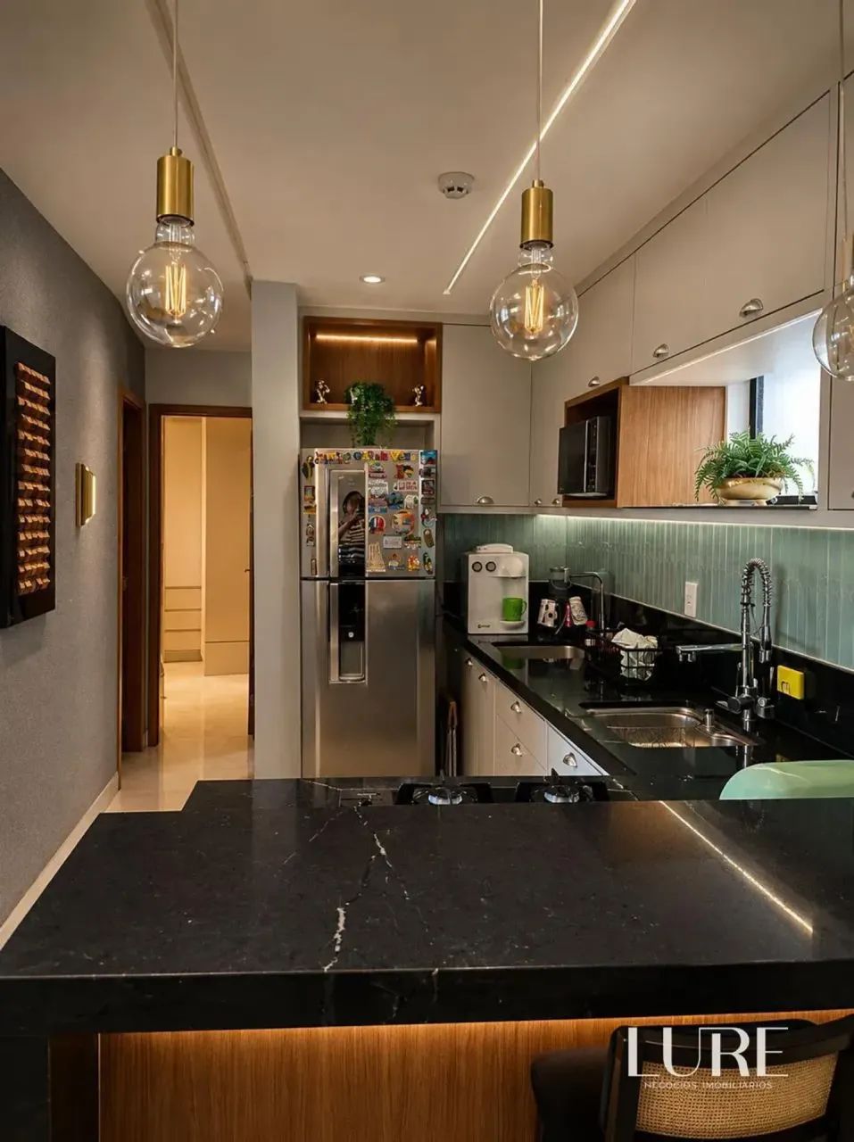 Apartamento REFORMADO com 2/4 em Candelária - Natal - RN - Foto 3