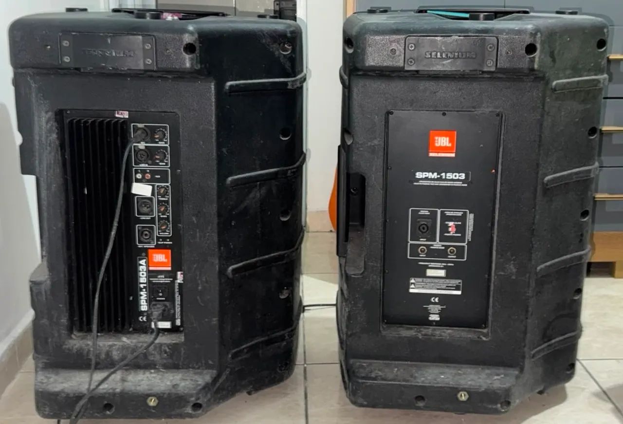 Par de caixas ativa 15 JBL&SELENIUM SPM1503A e passiva SPM1503P (usadas)