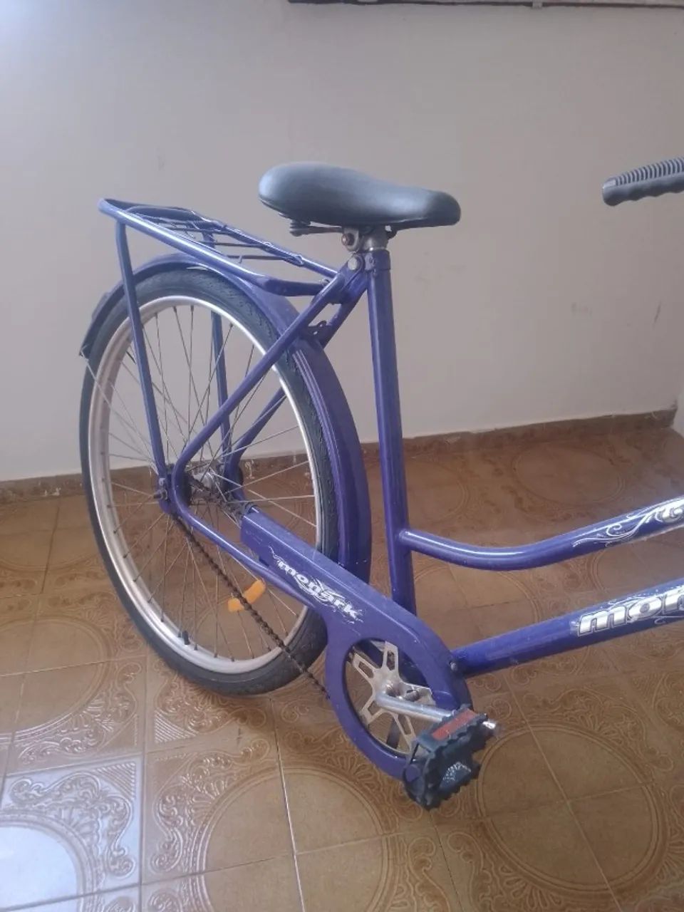 Bicicleta Monark Feminina Aro 26 com Cesta e Bagageiro - Foto 2