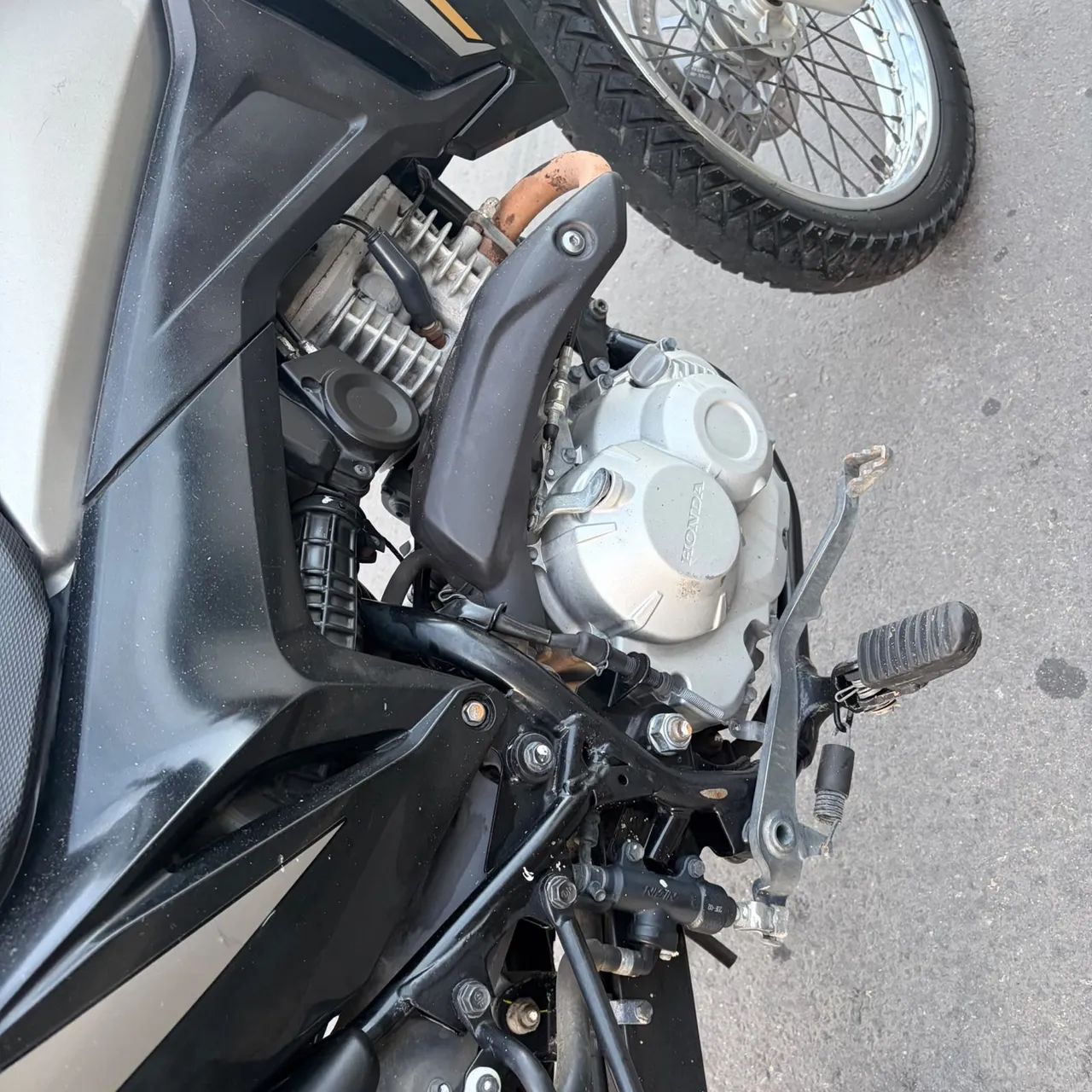 Moto broos 2023 - Foto 4