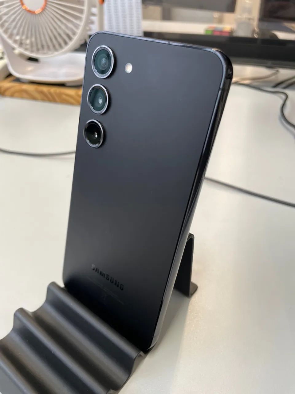 Troco iPhone 12 e s23 - Foto 2