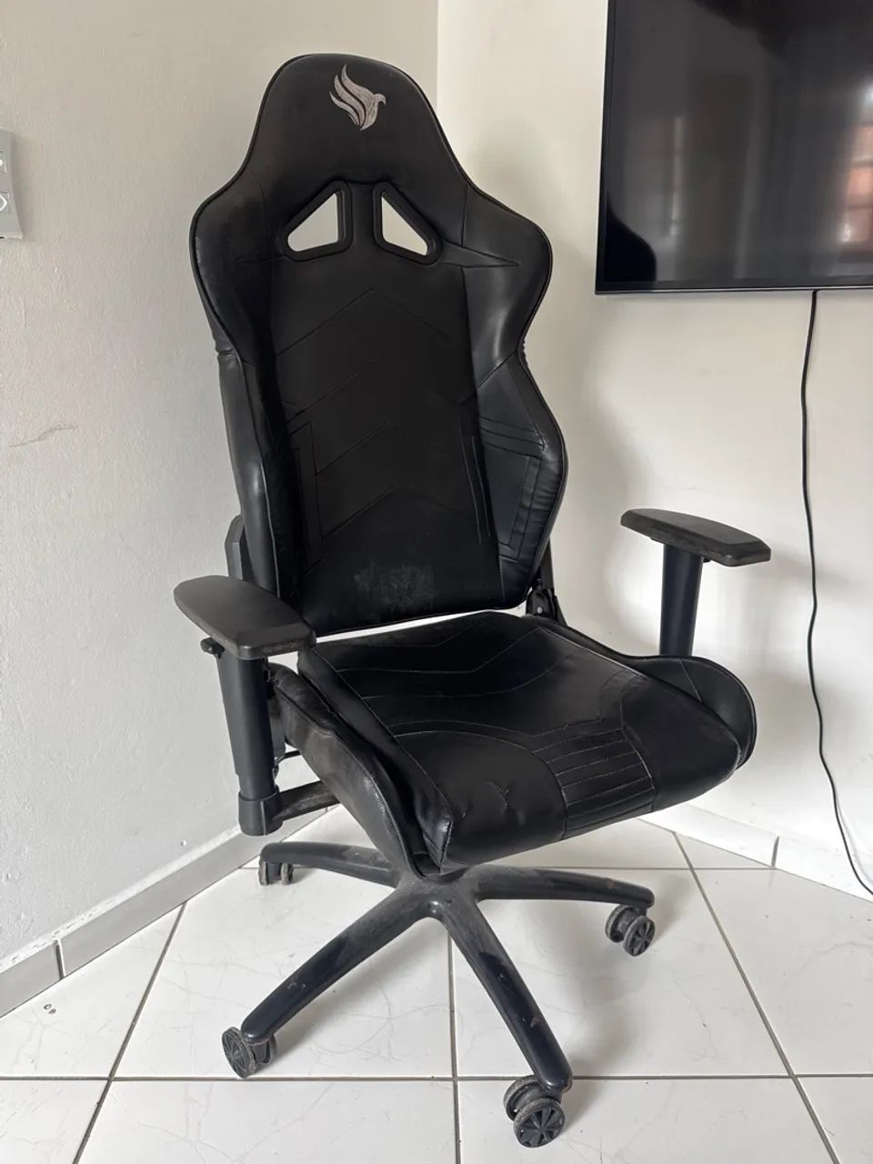 Cadeira gamer usada 