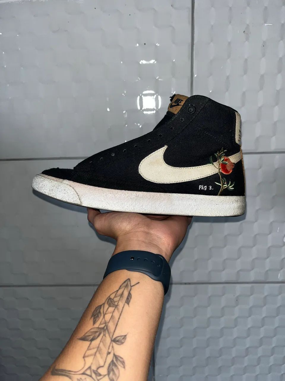 nike mid 77 pomegranate