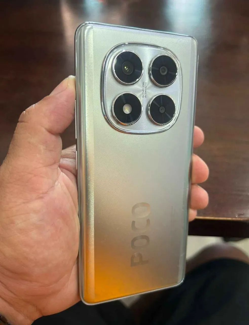 Troco ou vendo Poco X7  - Foto 2