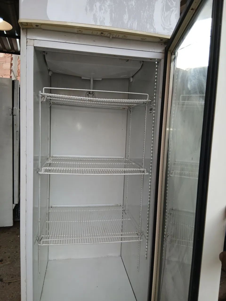 Vende expositora fricon 565L 127v semi nova - Foto 6