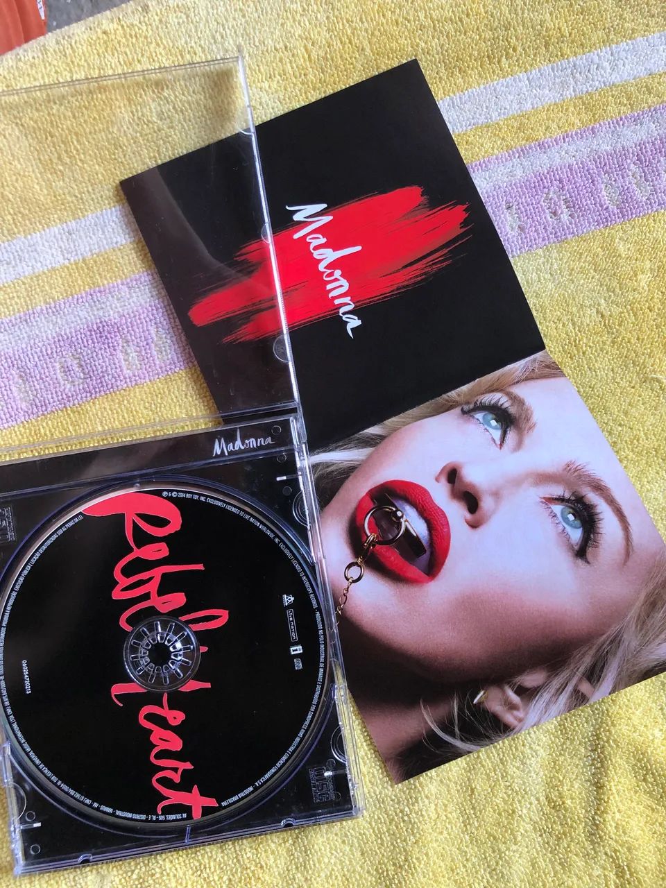 CD MADONNA REBEL HEART ORIGINAL - Foto 5