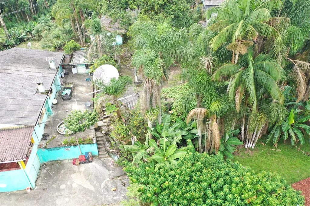 Tapiraí Sp - Sítio Santa Clara - Area de 12,1 ha - composto por casa principal, galpões po - Foto 5