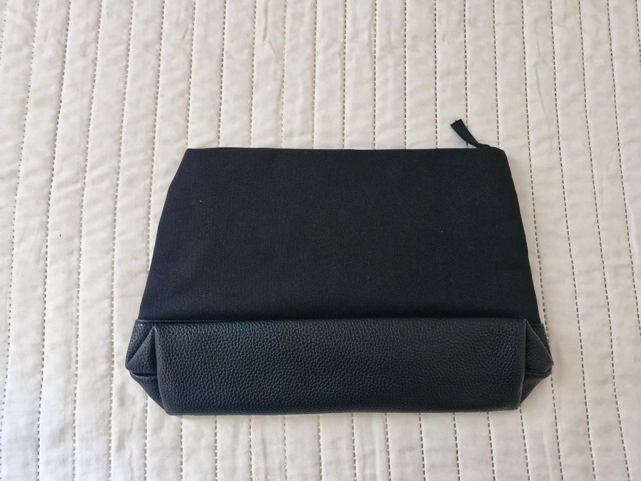 Necessaire Carolina herrera preta nova! - Foto 2