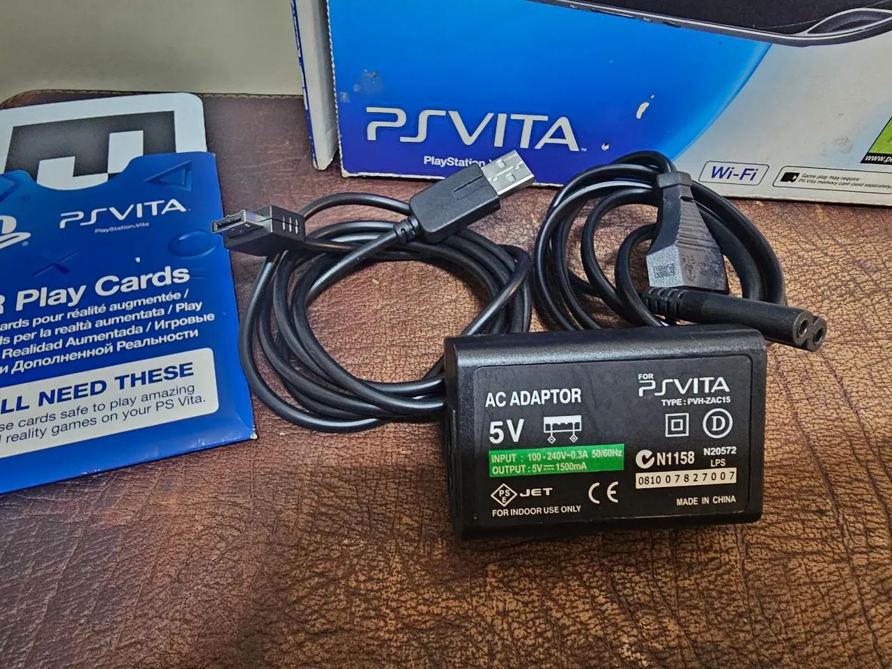 PlayStation Vita OLED 64gb Wi-fi versão FAT, perfeito estado de