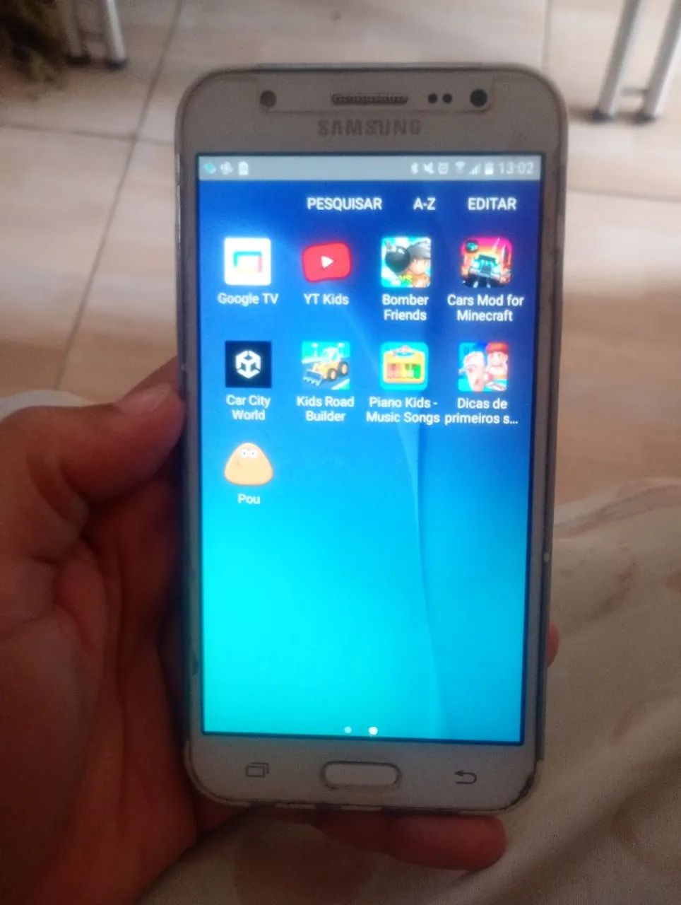 Vendo tv Philco 24 polegadas e celular Samsung 