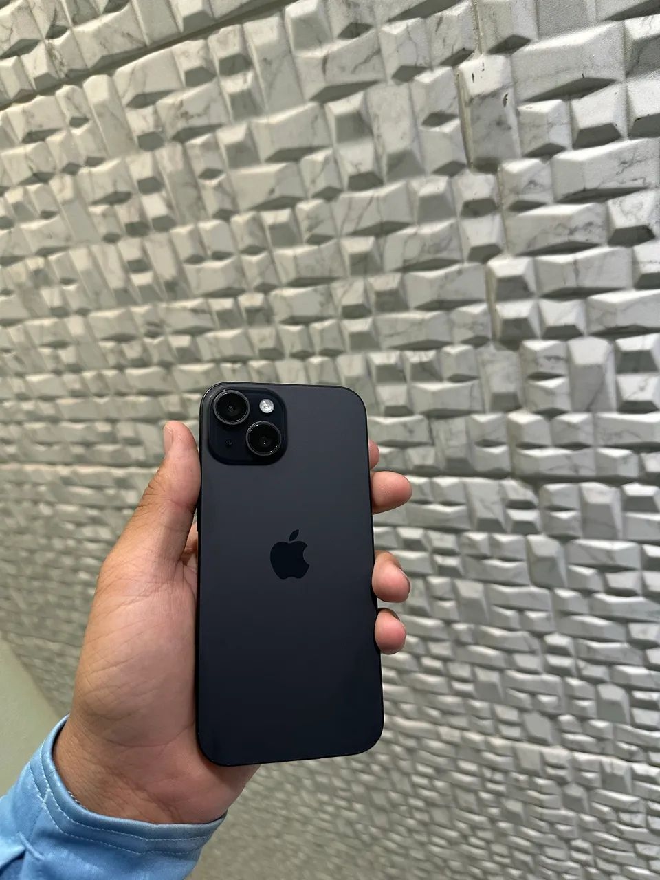 iPhone 15 96%