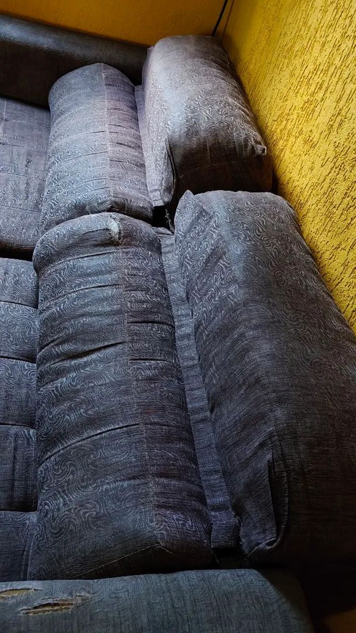 VENDO SOFÁ RETRÁTIL 4 LUGARES  - Foto 2