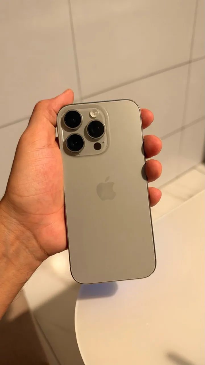Iphone 16 Pro 128 GB - Foto 2