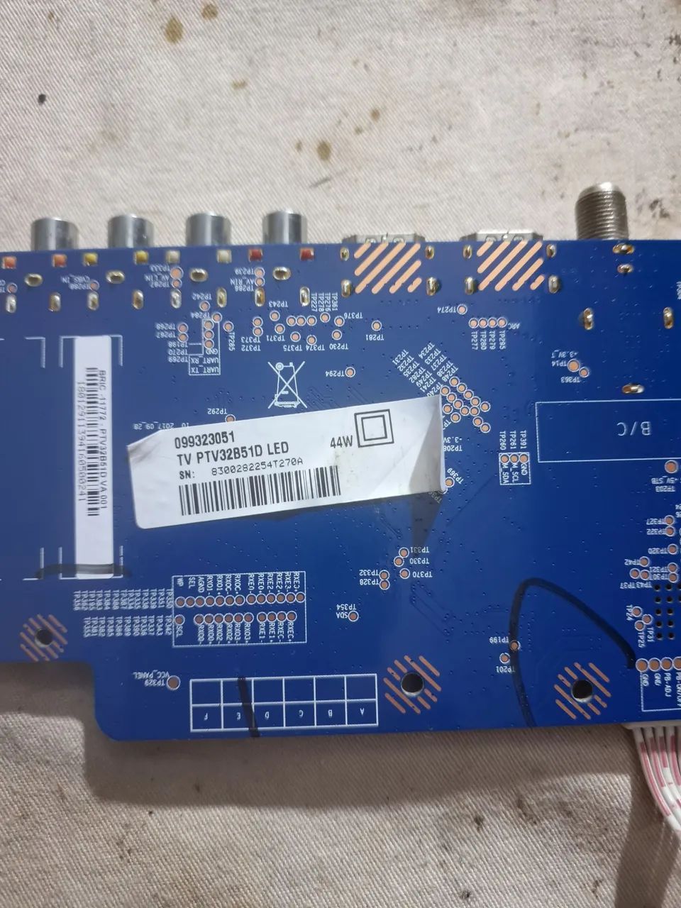 Placa principal tv ptv32b51d led - Foto 3