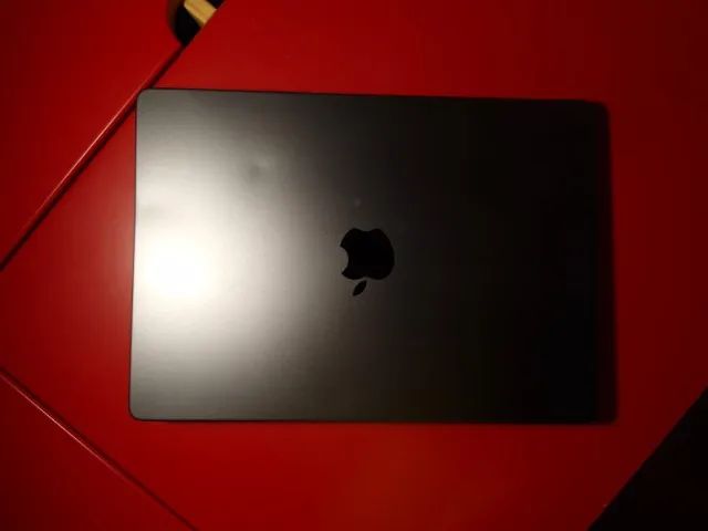 Macbook Pro M3 Pro 18gb Ram 512gb Ssd (tela Com Defeito) - Foto 2