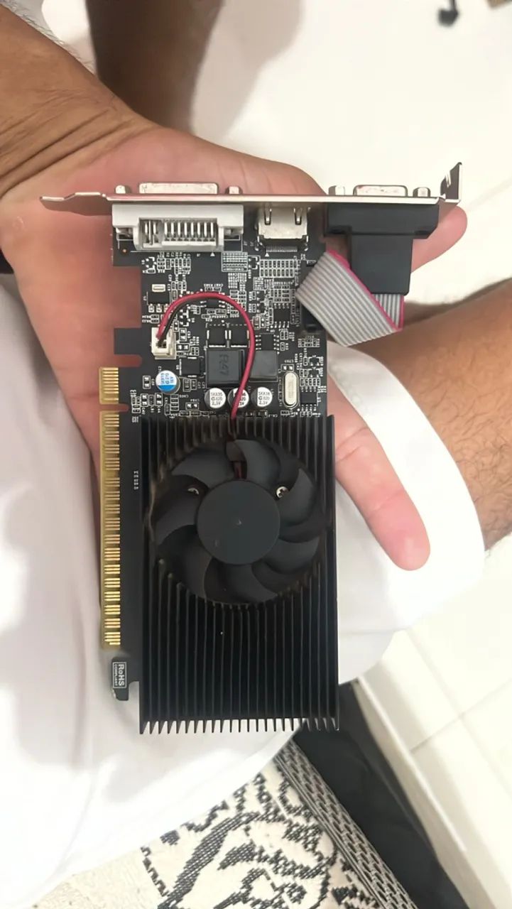 Placa de vídeo GT730 - Foto 2