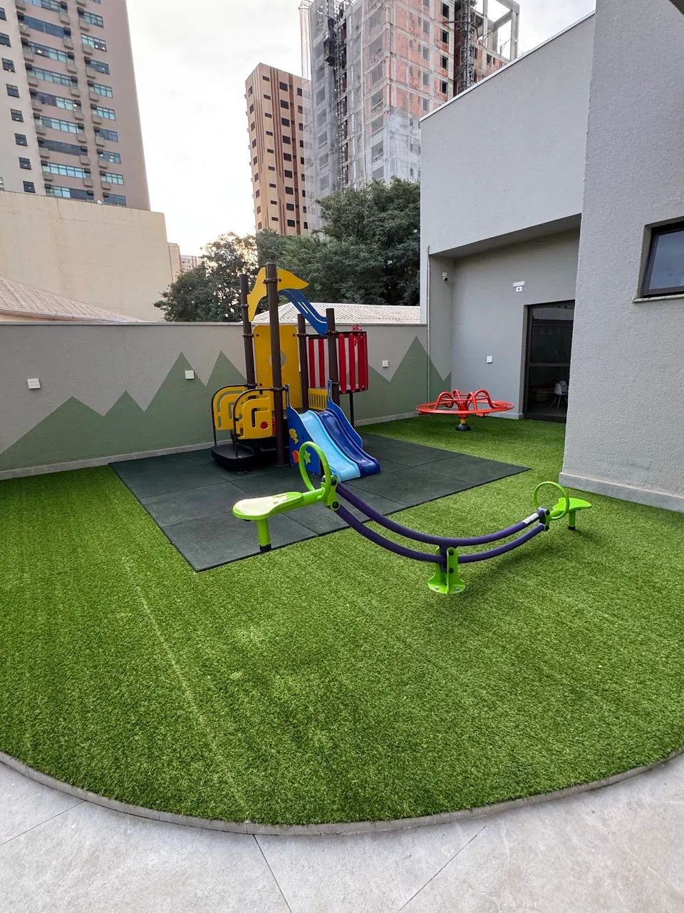 APARTAMENTO COM VISTA PARA O PARQUE DO INGÁ - Foto 4