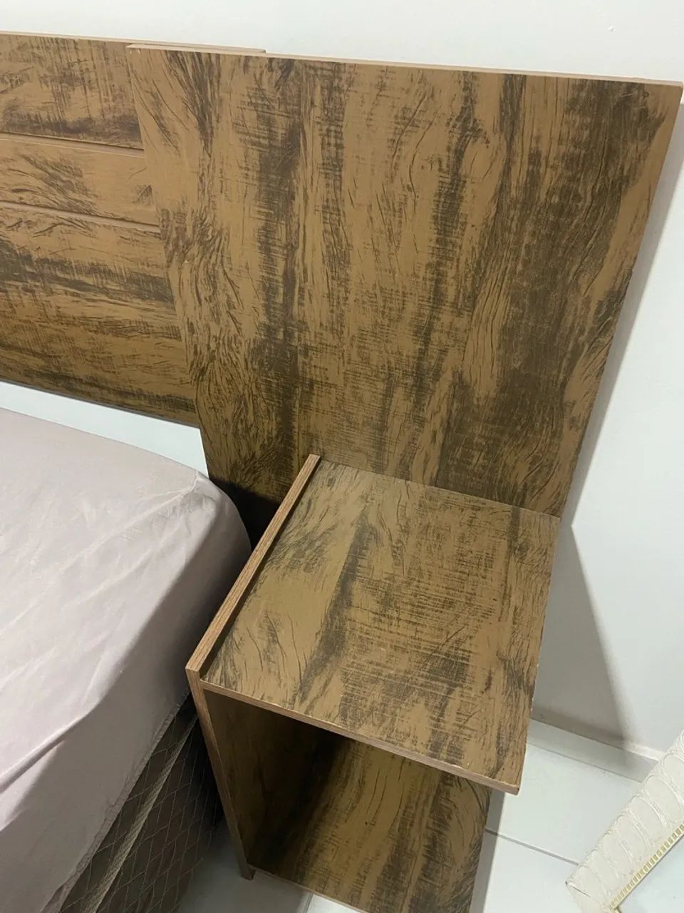 Cabeceira de cama de casal