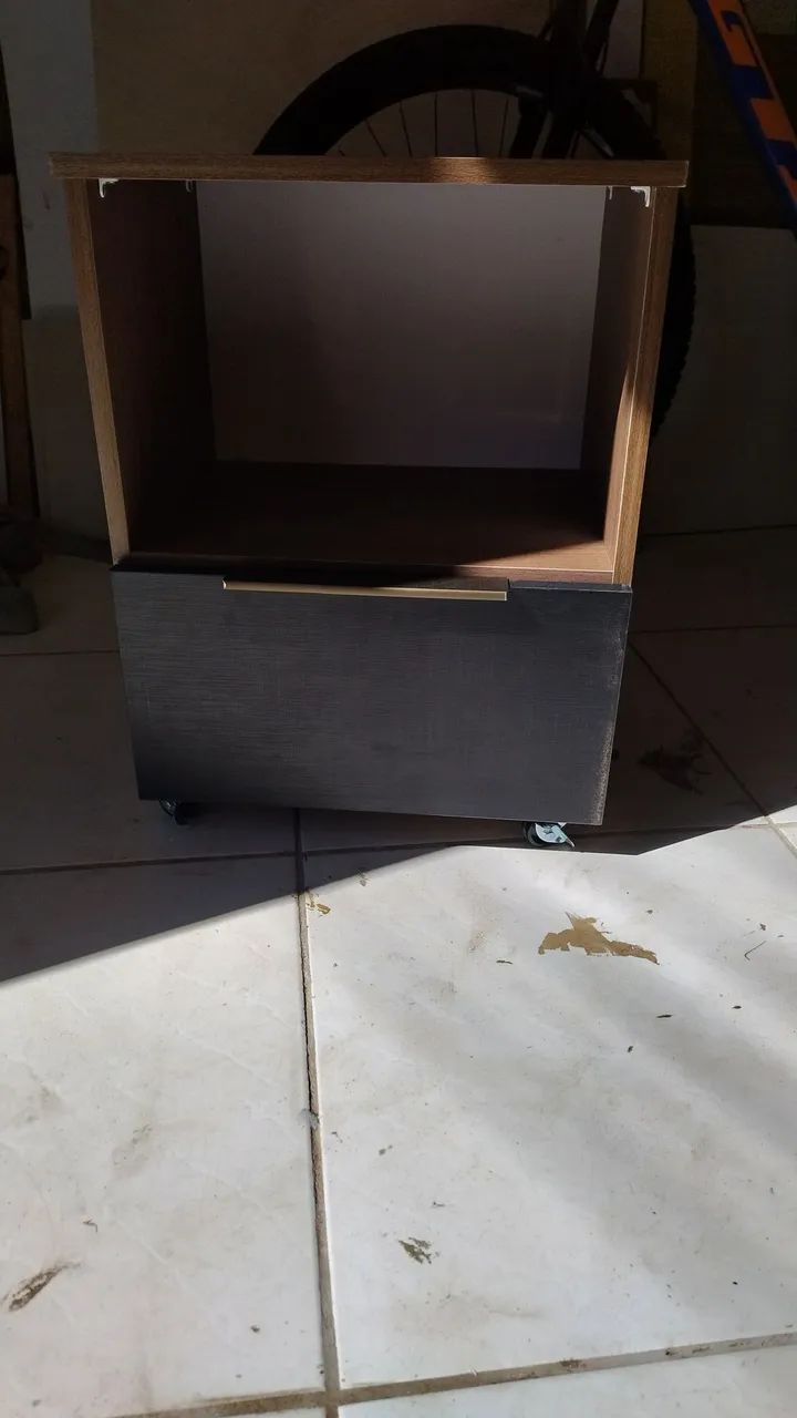 Criado mudo  - Foto 3