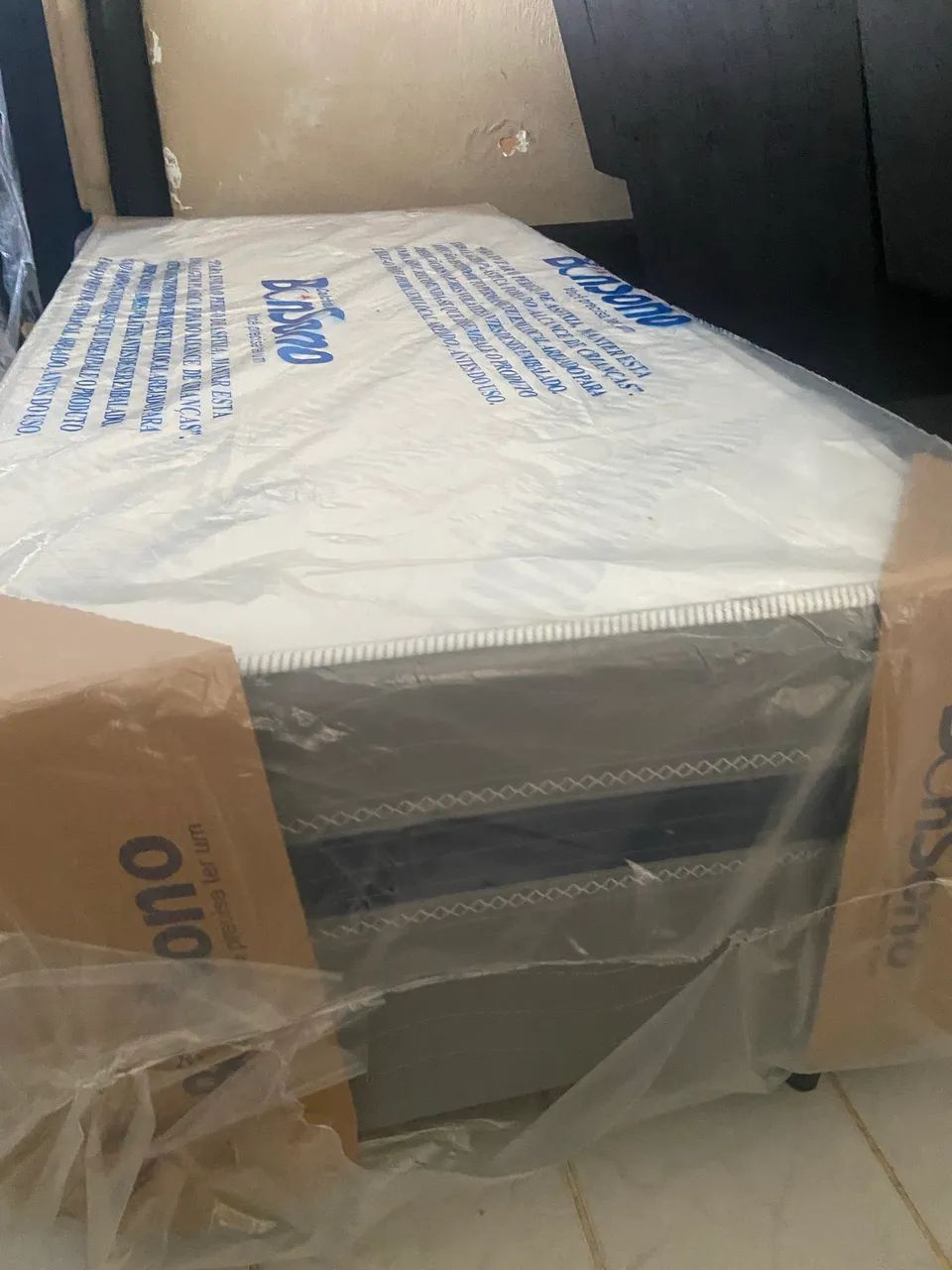 CAMA BOX SOLTEIRO EM MOLAS ENSACADAS 