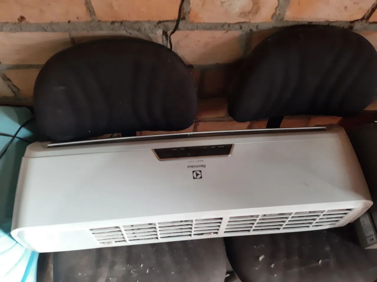 Vende se central de ar 12 mil btus 