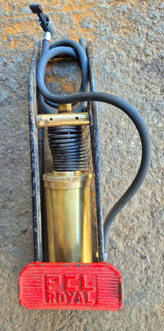 ANTIGA BOMBA DE AR INGLESA  - Foto 5