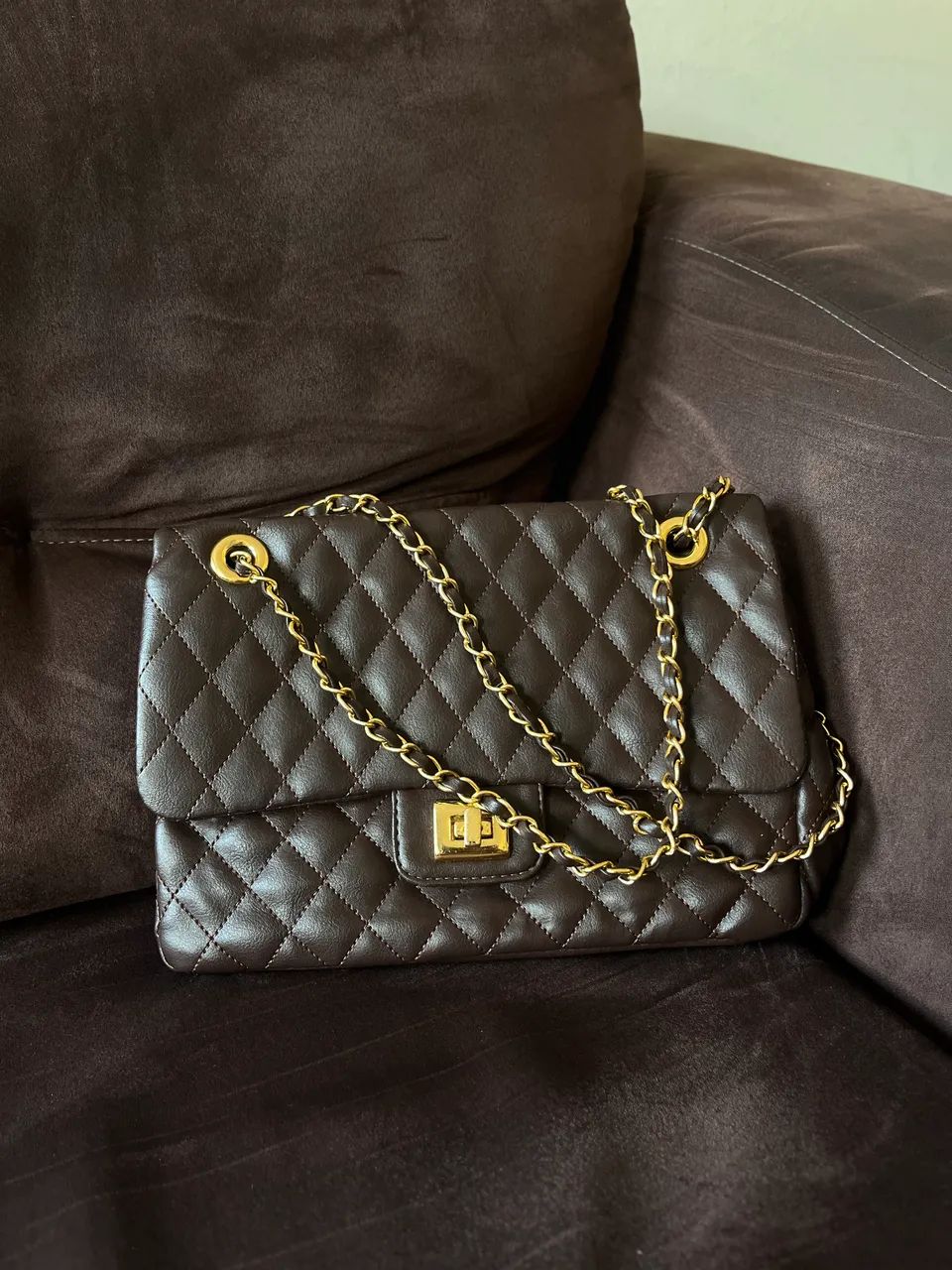 Bolsa Marrom matelasse 